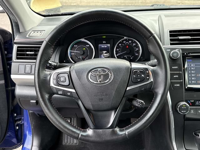 Used 2015 Toyota Camry SE w/ Moonroof Package FWD image 18