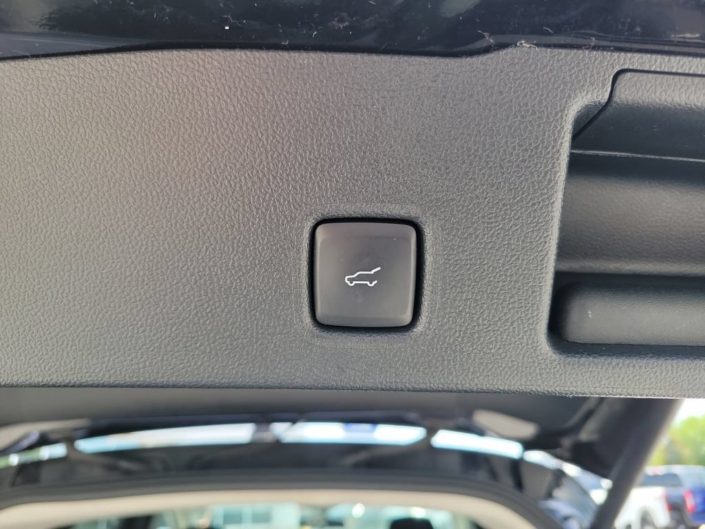 Used 2024 Ford Escape Active AWD/4WD image 12