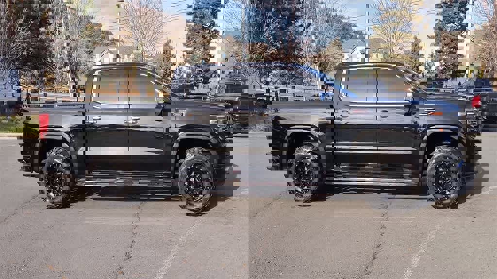 Used 2022 GMC Sierra 1500 Denali image 2