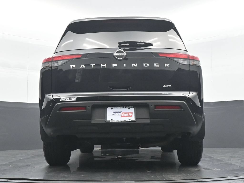 Used 2025 Nissan Pathfinder S AWD/4WD image 29