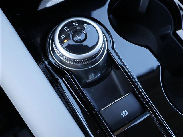 Used 2025 Ford Explorer Platinum w/ Ultimate Package AWD/4WD image 16