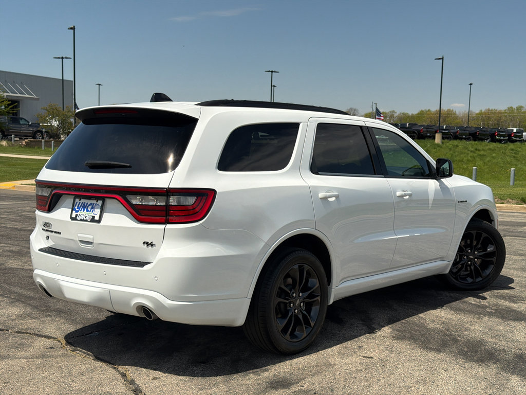 Used 2023 Dodge Durango R/T AWD/4WD image 4