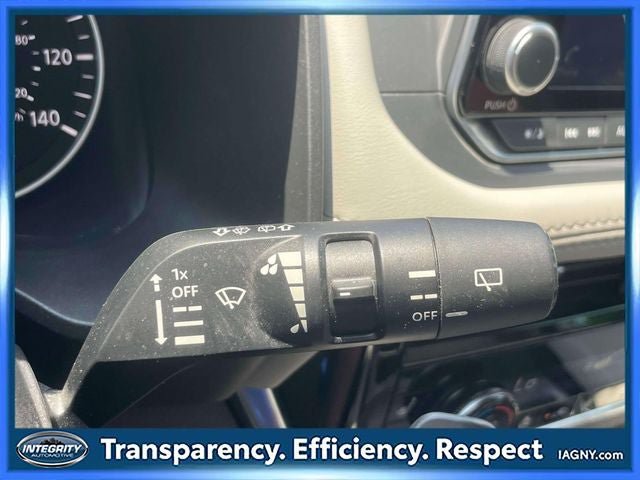 Used 2023 Nissan Rogue SL AWD/4WD image 25