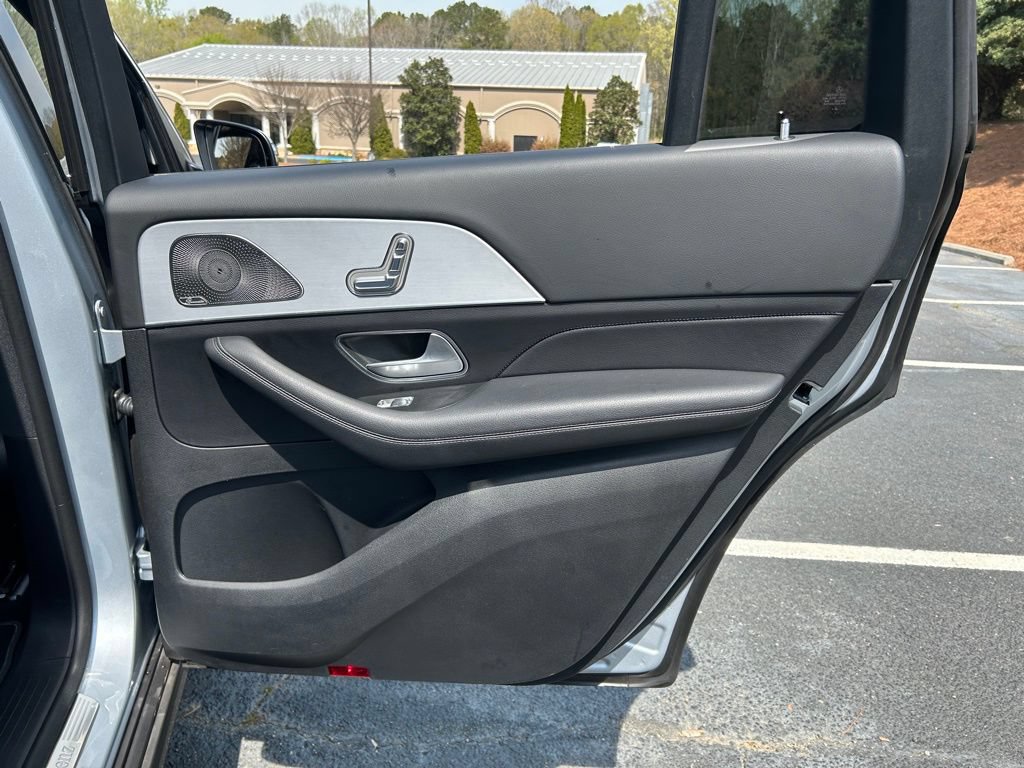 Used 2025 Mercedes-Benz GLS 450 4MATIC image 74