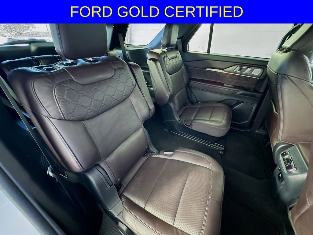 Used 2025 Ford Explorer Platinum w/ LUX Leather Package image 30