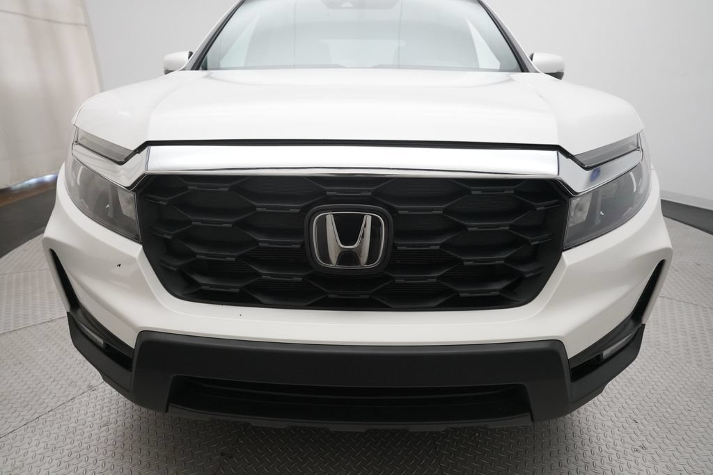 Certified 2025 Honda Passport EX-L image 22