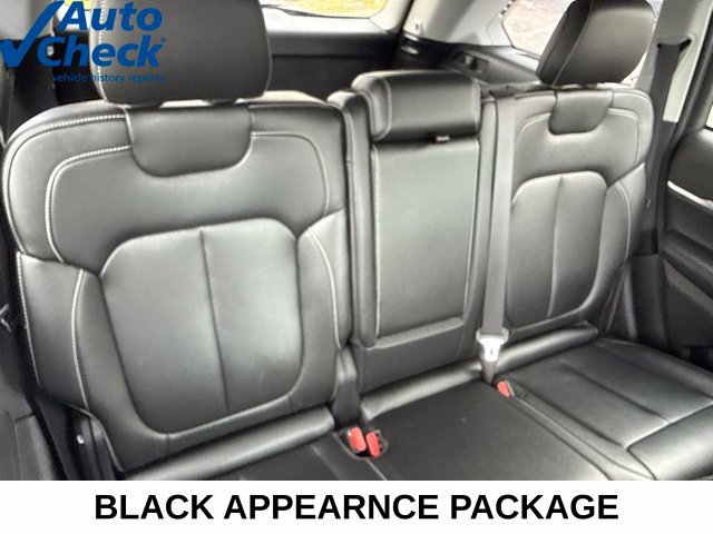 Used 2023 Jeep Grand Cherokee Limited w/ Black Appearance Package AWD/4WD image 26