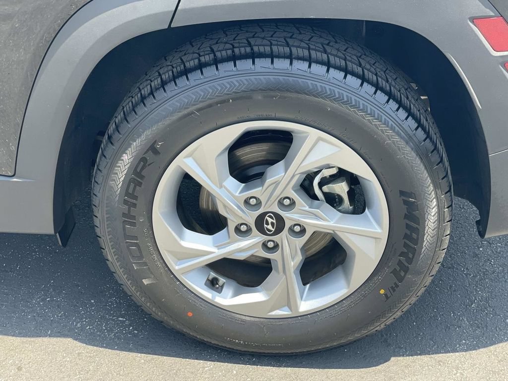 Certified 2024 Hyundai Tucson SEL FWD image 30