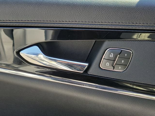 Certified 2023 Lincoln Nautilus Reserve AWD/4WD image 15