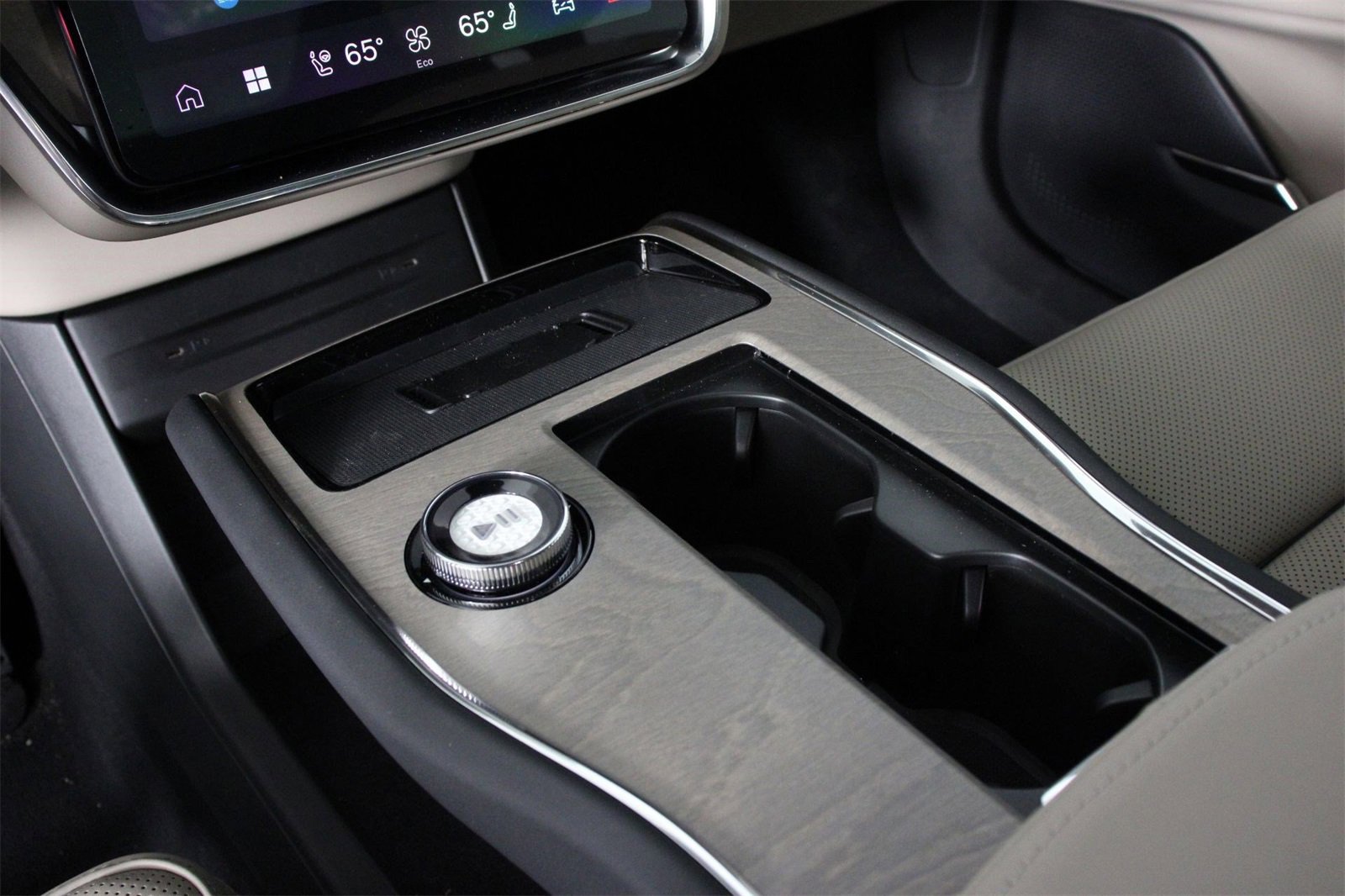 New 2025 Volvo EX90 Ultra image 7