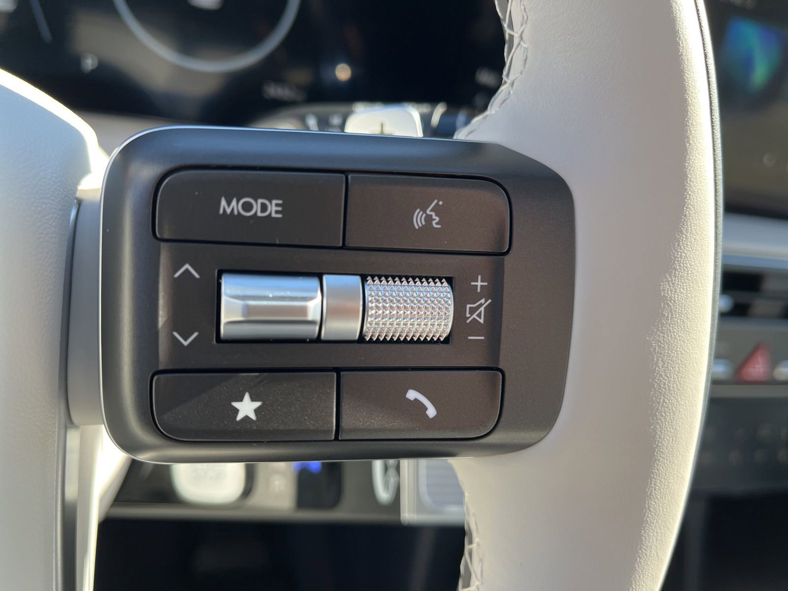 Used 2026 Hyundai Palisade Calligraphy image 32