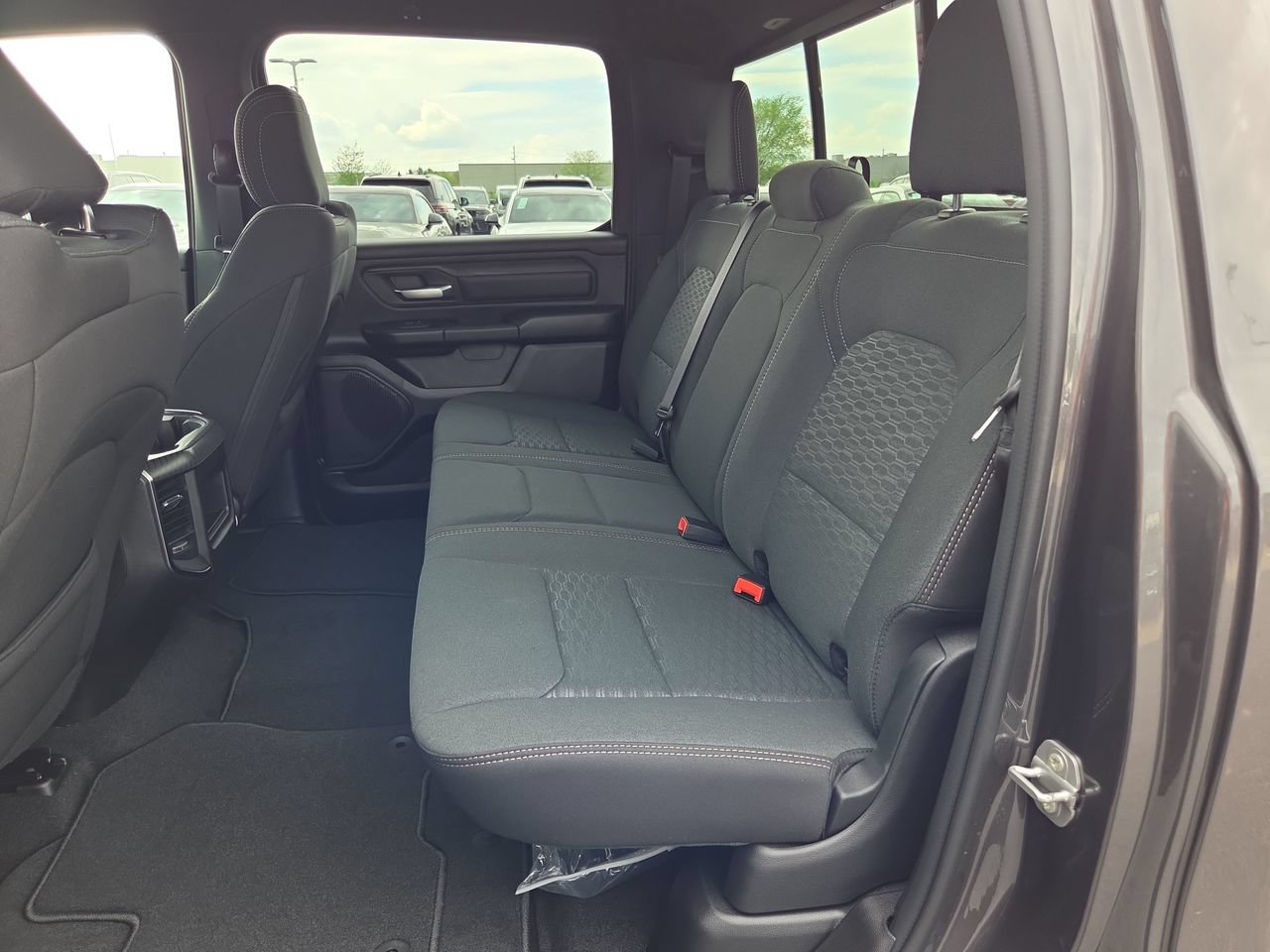 New 2026 RAM 1500 Express AWD/4WD image 14