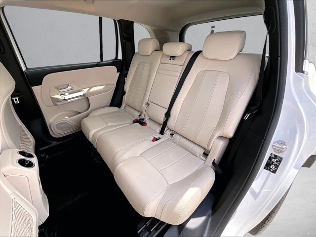 Used 2022 Mercedes-Benz GLB 250 image 28