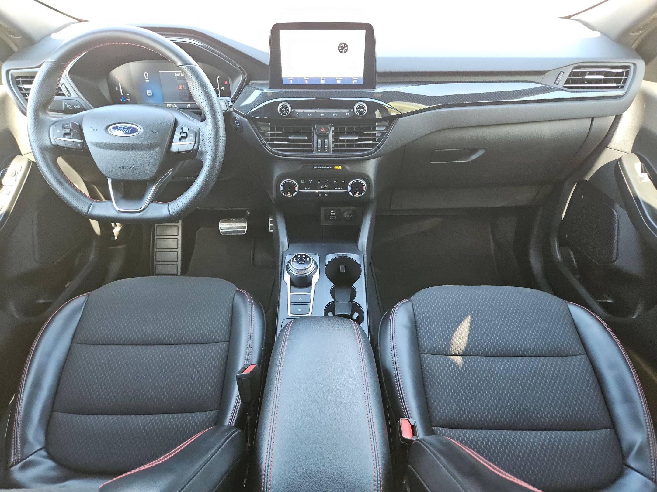 Used 2024 Ford Escape ST-Line image 16