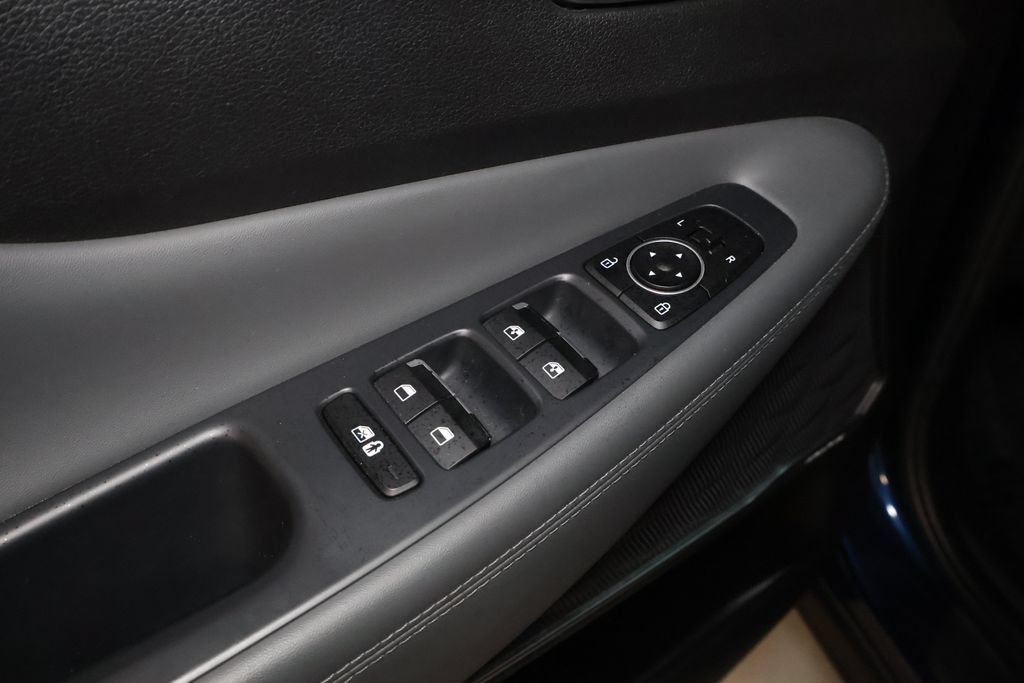 Used 2023 Hyundai Santa Fe SEL w/ Premium Package AWD/4WD image 13