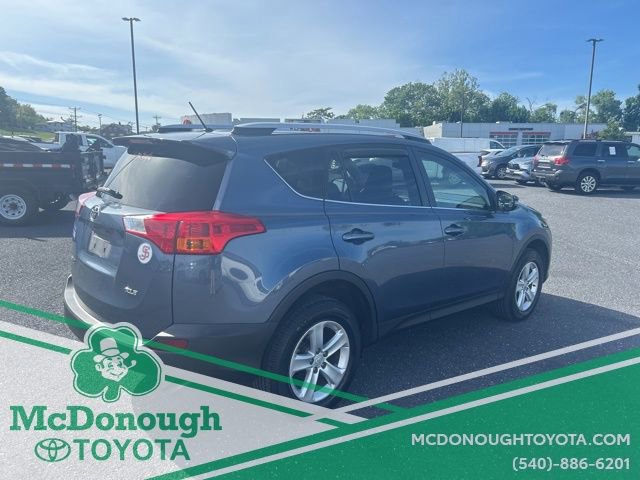 Used 2013 Toyota RAV4 XLE FWD image 4