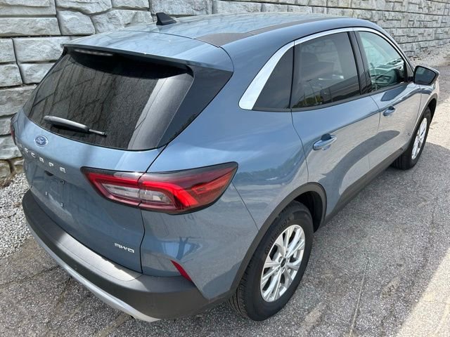 Used 2023 Ford Escape Active w/ Tech Pack #2 AWD/4WD image 5