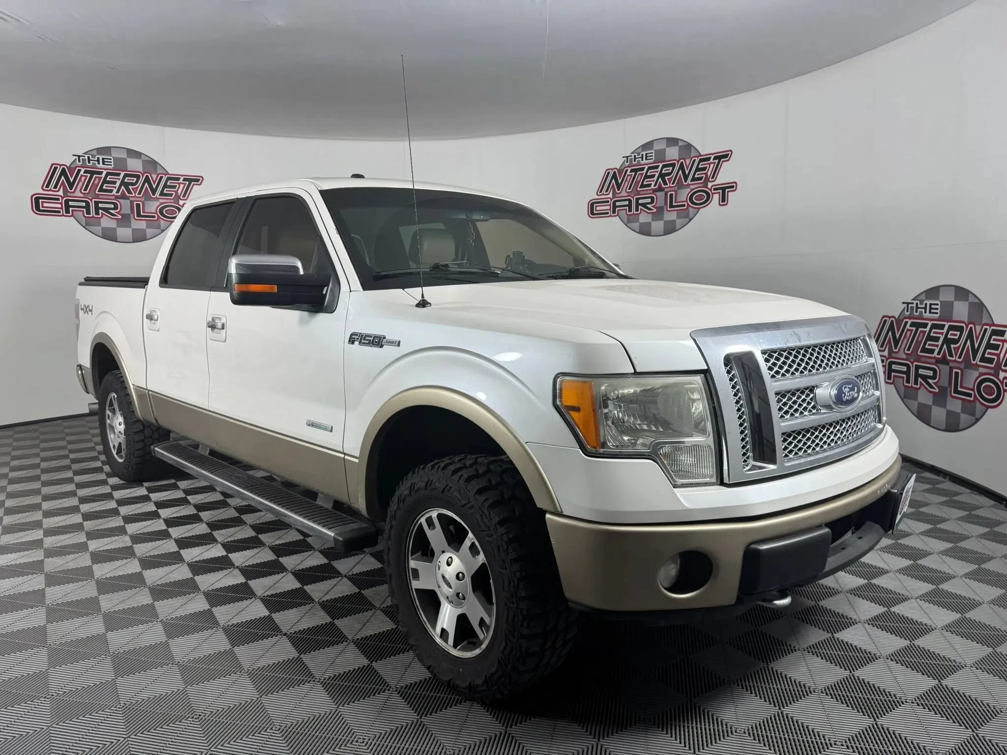 Used 2012 Ford F150 Lariat w/ Lariat Chrome Pkg AWD/4WD image 9