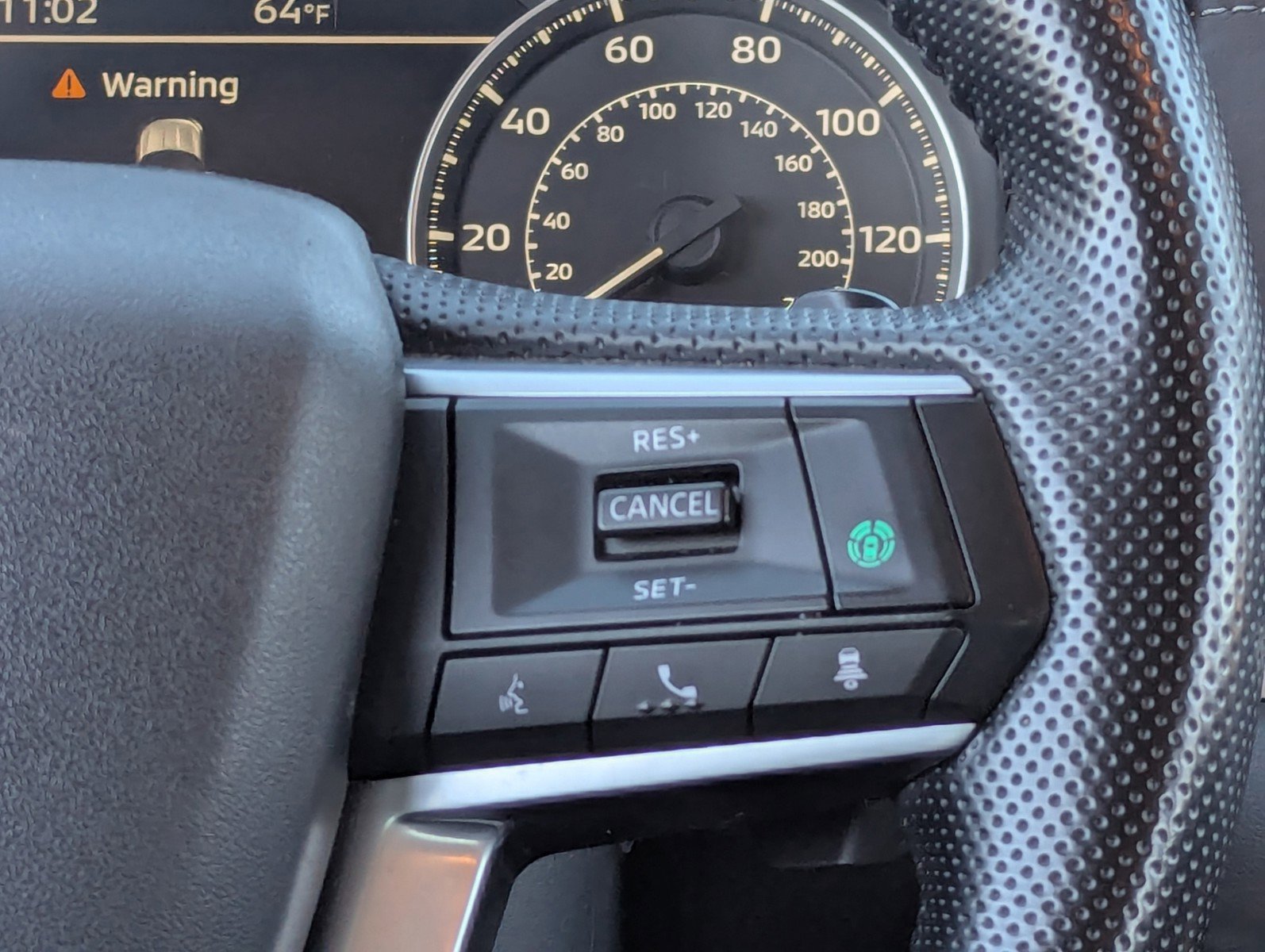 Used 2024 Mitsubishi Outlander SE image 25