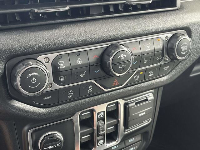 New 2026 Jeep Gladiator Sport AWD/4WD image 22
