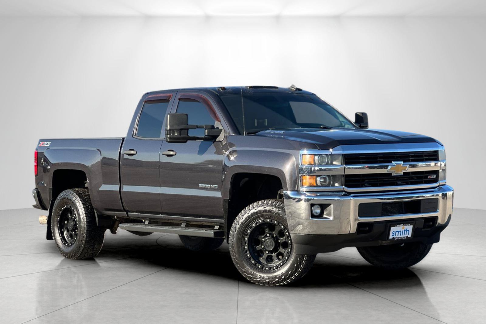 Used 2015 Chevrolet Silverado 2500 LT w/ Z71 Package, Off-Road AWD/4WD image 2