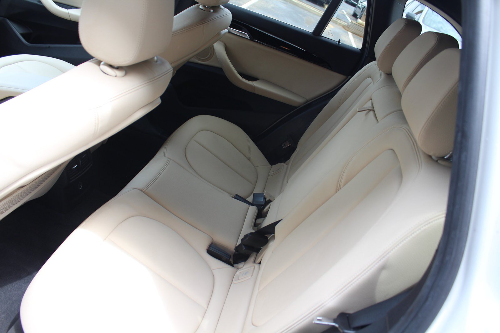 Used 2018 BMW X1 sDrive28i FWD image 17