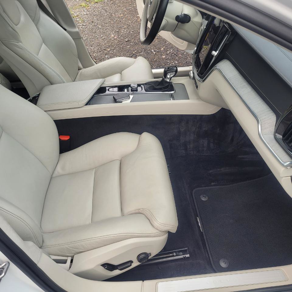 Used 2021 Volvo S60 T5 Inscription AWD/4WD image 27