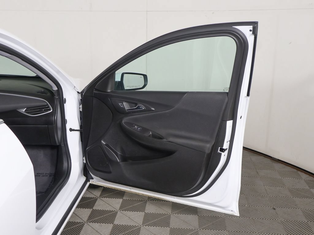 Used 2023 Chevrolet Malibu LS w/ Driver Confidence Package FWD image 17