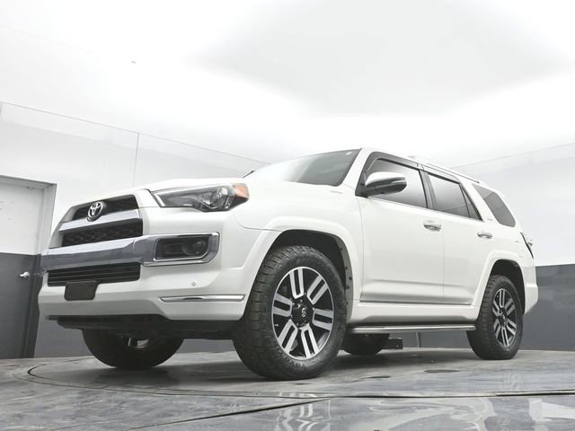 Used 2016 Toyota 4Runner Limited image 47