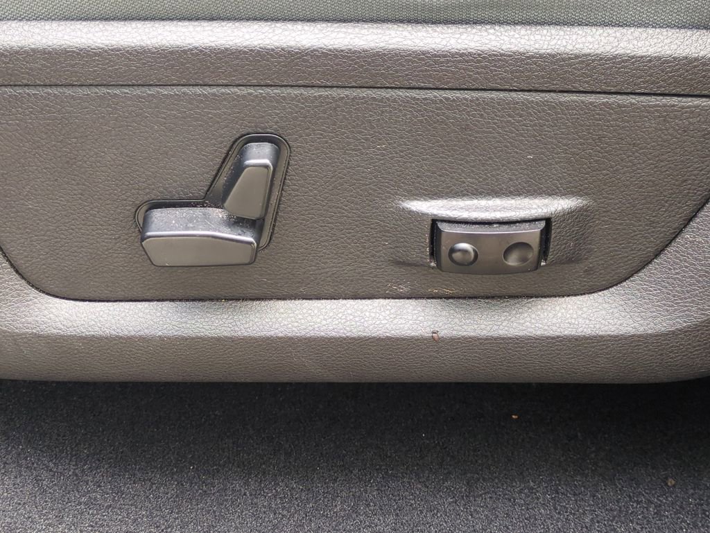 Used 2019 RAM 1500 Big Horn image 23