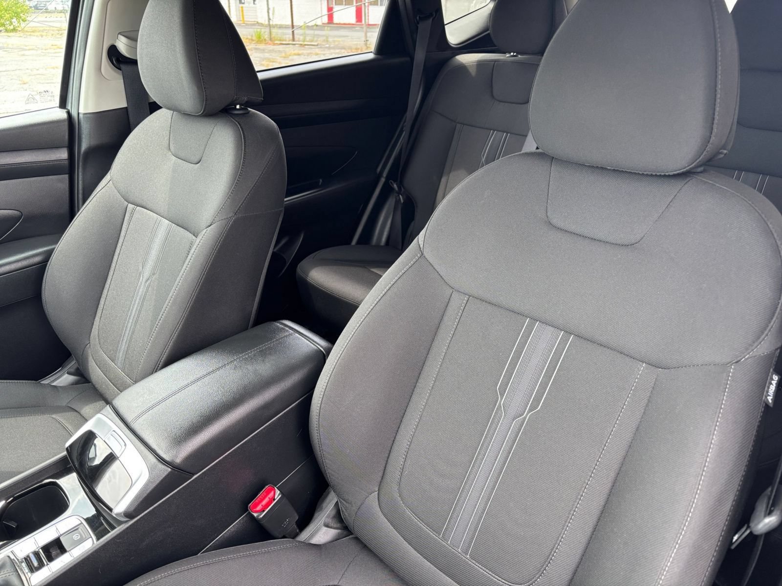 Used 2025 Hyundai Tucson SEL FWD image 35