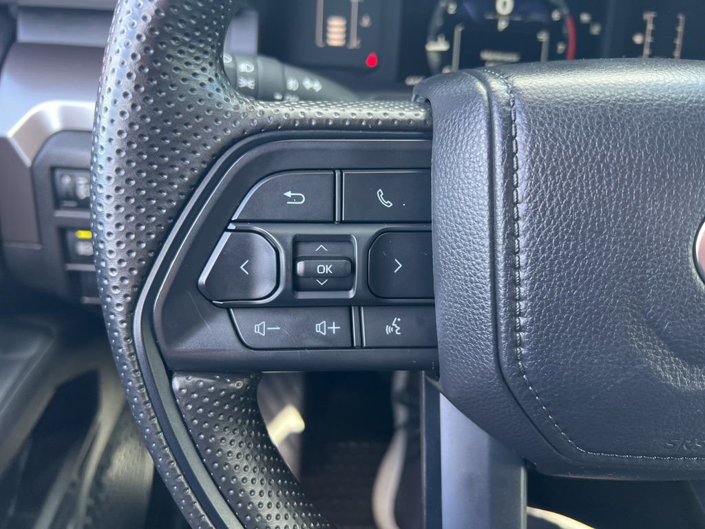 Used 2025 Toyota Tacoma SR5 AWD/4WD image 55