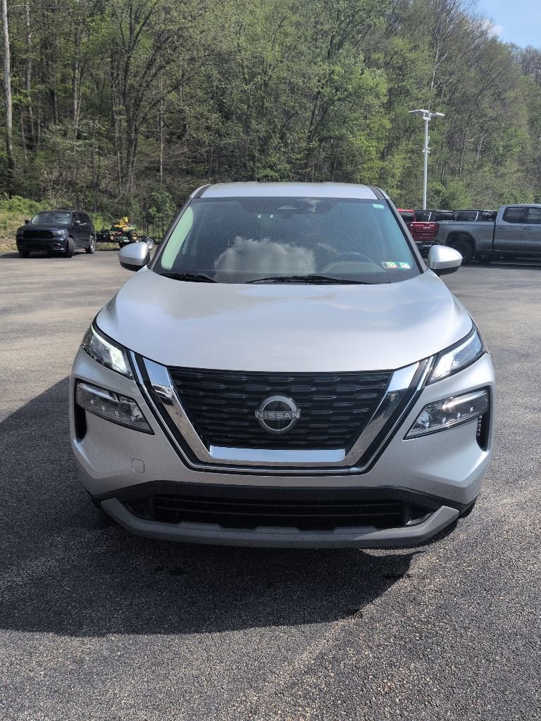 Used 2023 Nissan Rogue SV AWD/4WD image 24