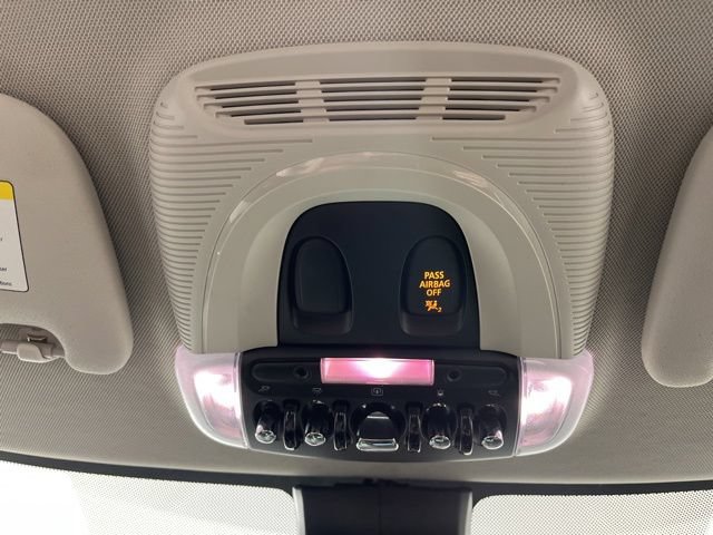 Used 2019 MINI Cooper Clubman FWD image 34