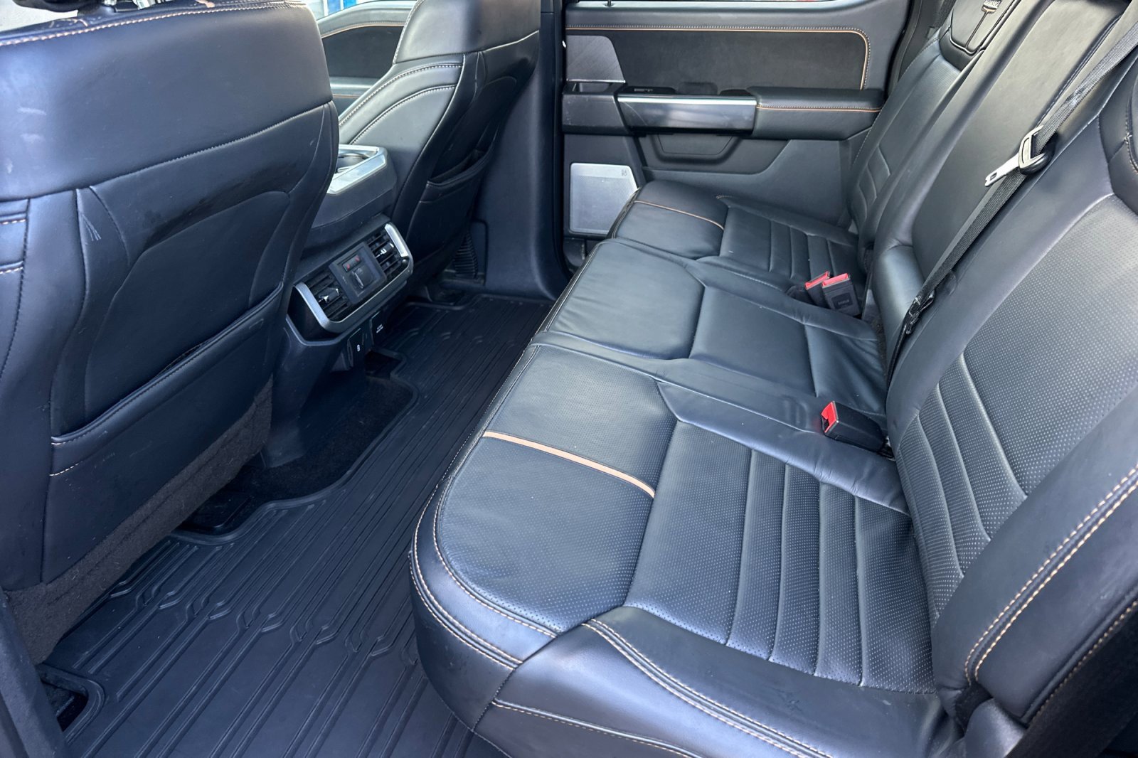 Used 2021 Ford F150 Platinum w/ Max Trailer Tow Package image 12