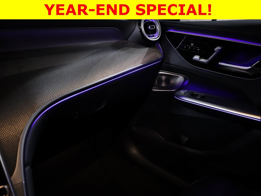 Used 2025 Mercedes-Benz GLC 300 4MATIC image 25