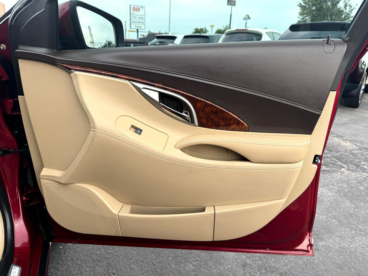 Used 2011 Buick LaCrosse CXL w/ Driver Confidence Package image 19