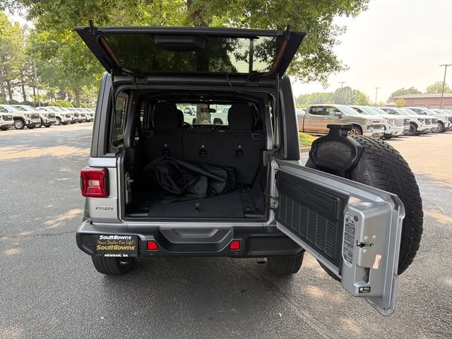Used 2021 Jeep Wrangler Unlimited Sport AWD/4WD image 18