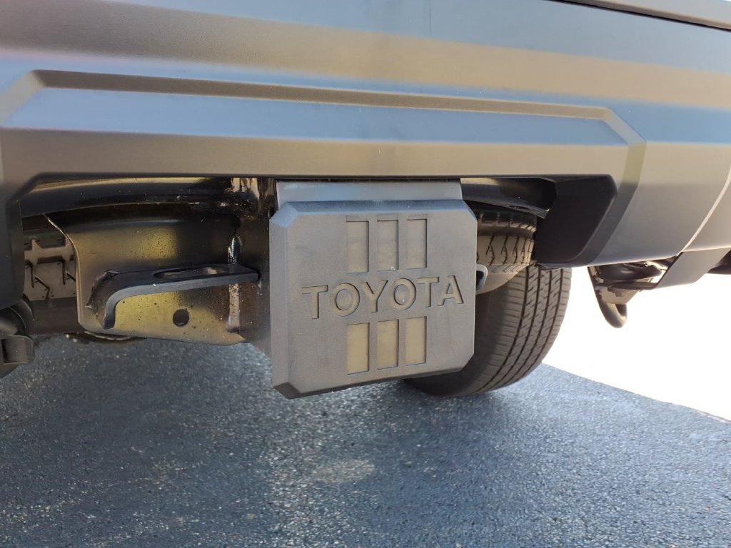 Certified 2026 Toyota 4Runner SR5 RWD image 23