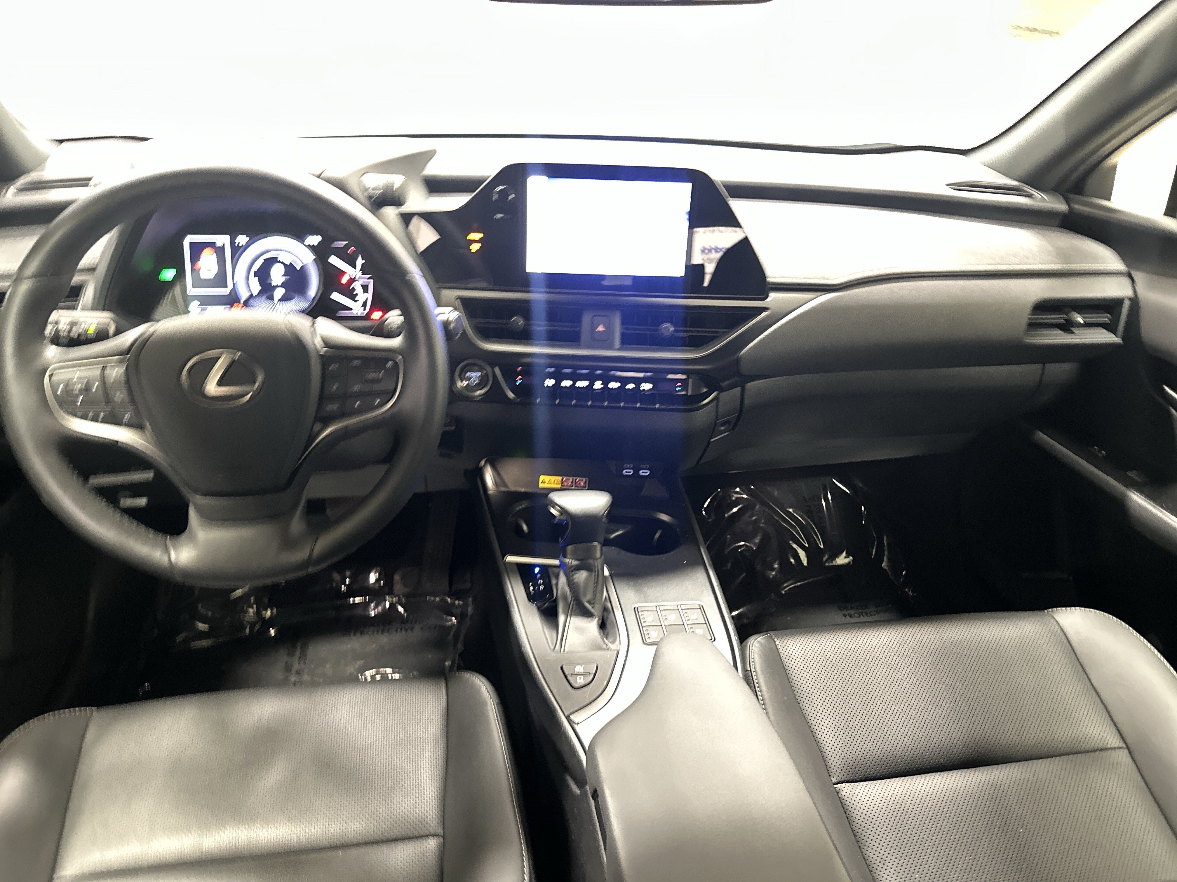 Certified 2023 Lexus UX 250h F Sport w/ Accessory Package (Z2) AWD/4WD image 29