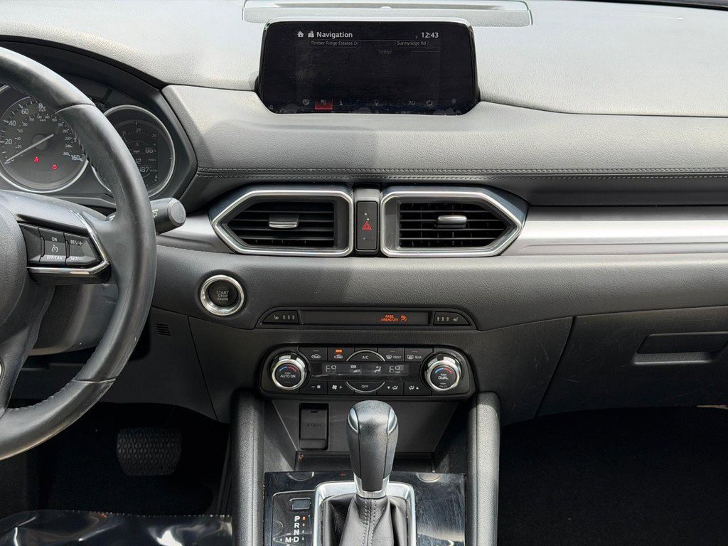 Used 2017 MAZDA CX-5 Touring FWD image 13