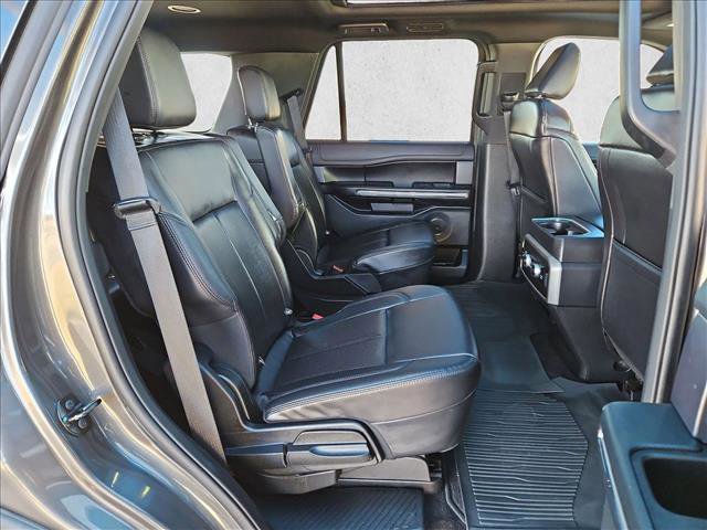 Used 2021 Ford Expedition XLT image 23