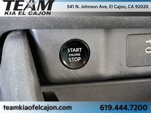 Used 2024 Nissan Rogue SV FWD image 29