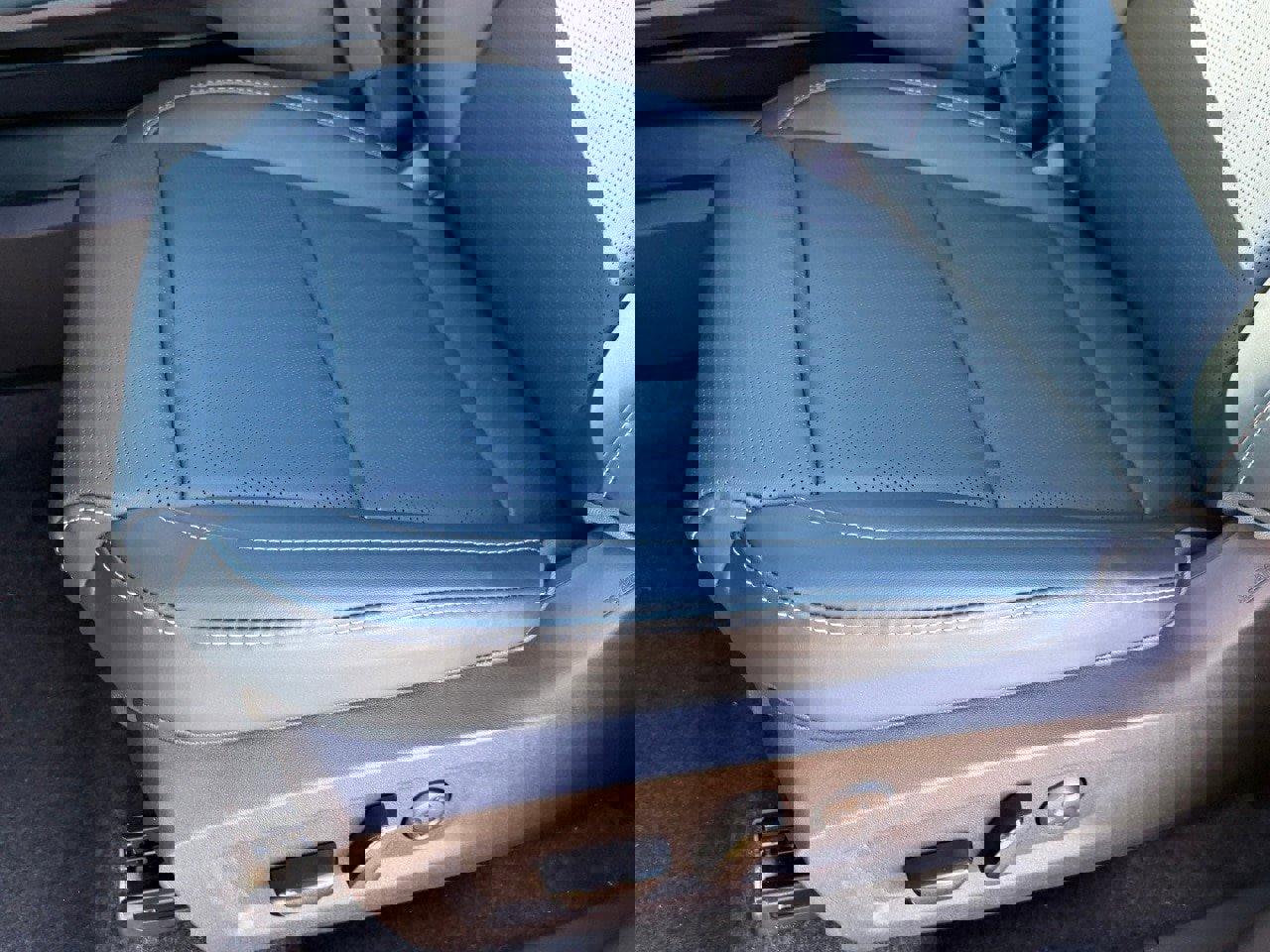 New 2026 Nissan Murano Platinum image 22