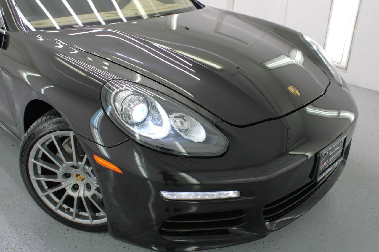Used 2014 Porsche Panamera S image 18