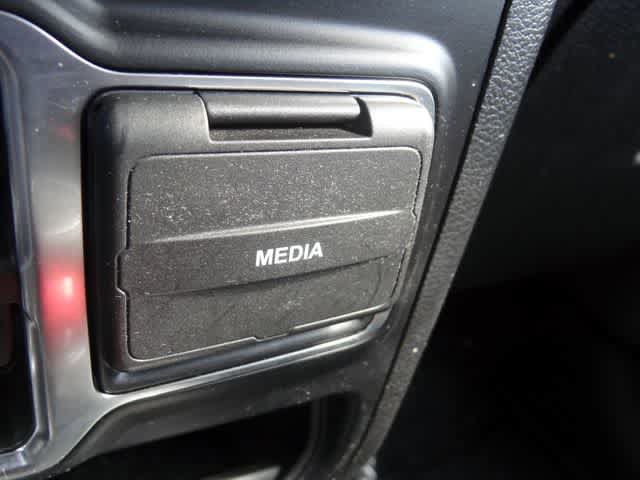 Used 2022 Jeep Wrangler Unlimited Sport AWD/4WD image 32