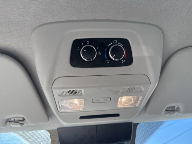 Used 2024 Ford Transit 350 XLT image 32