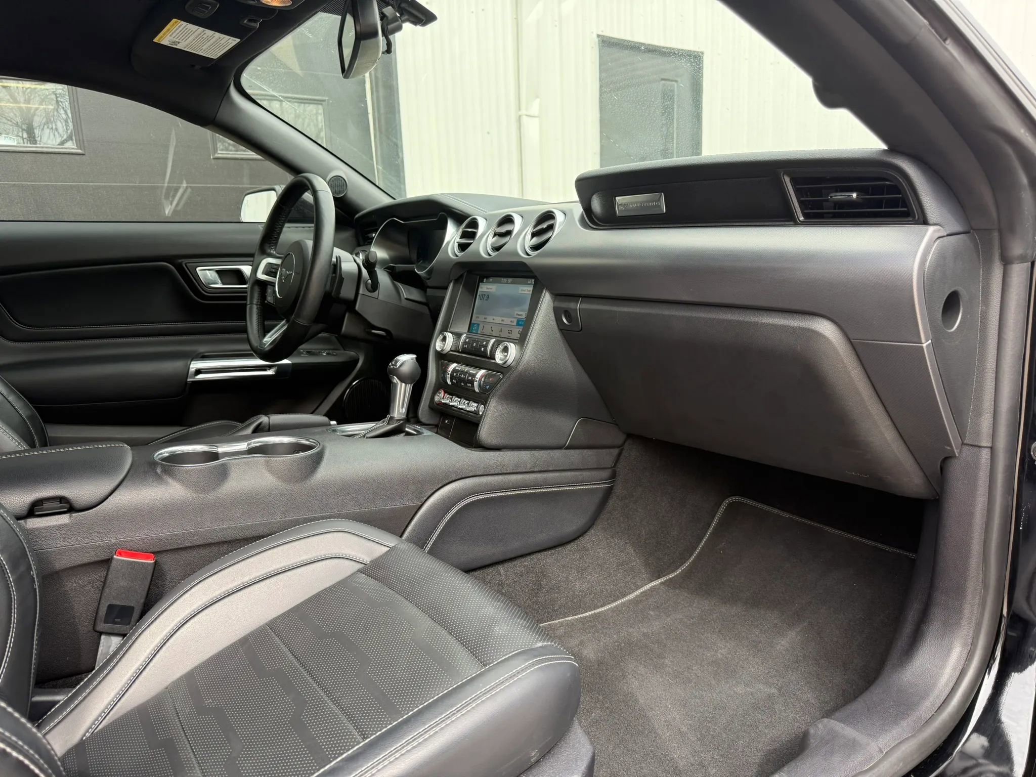 Used 2019 Ford Mustang GT Premium w/ Equipment Group 401A image 9