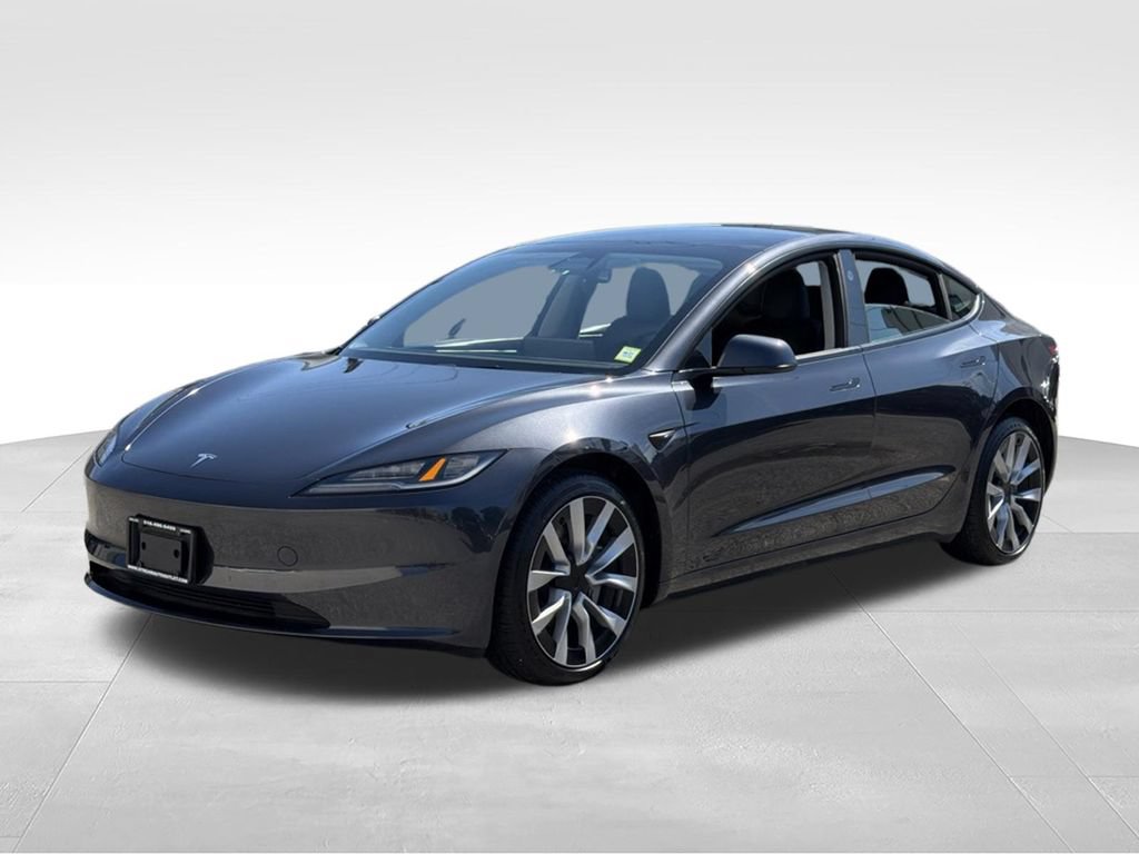 Used 2025 Tesla Model 3 Long Range RWD image 3