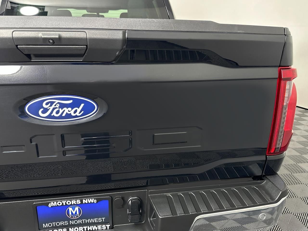 Used 2025 Ford F150 XLT w/ Equipment Group 301A Standard image 18